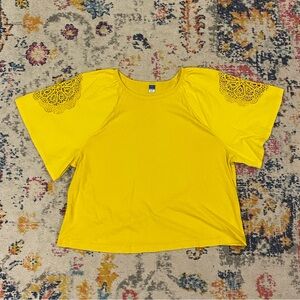 Old Navy Yellow Short Sleeve Top with Lace Detail